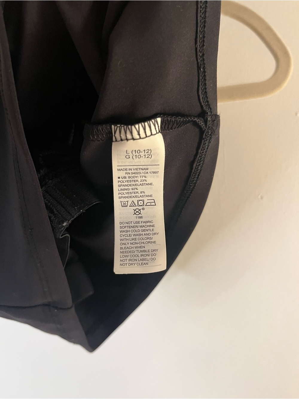 Old Navy Active Powersoft Black Racerback Tank Sports Bra - Picture 5 of 6